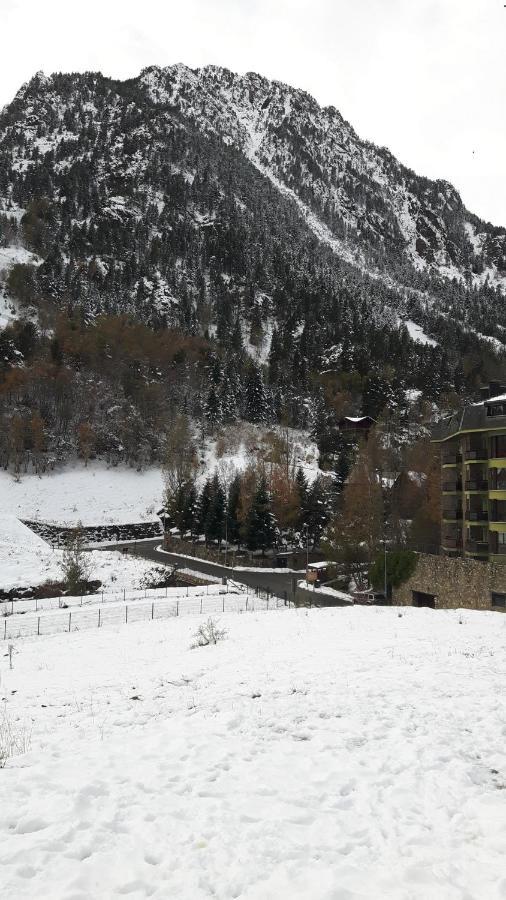 Comfortable Studio With Mountain View In Arinsal 40 M² + Ski Storage Esterno foto
