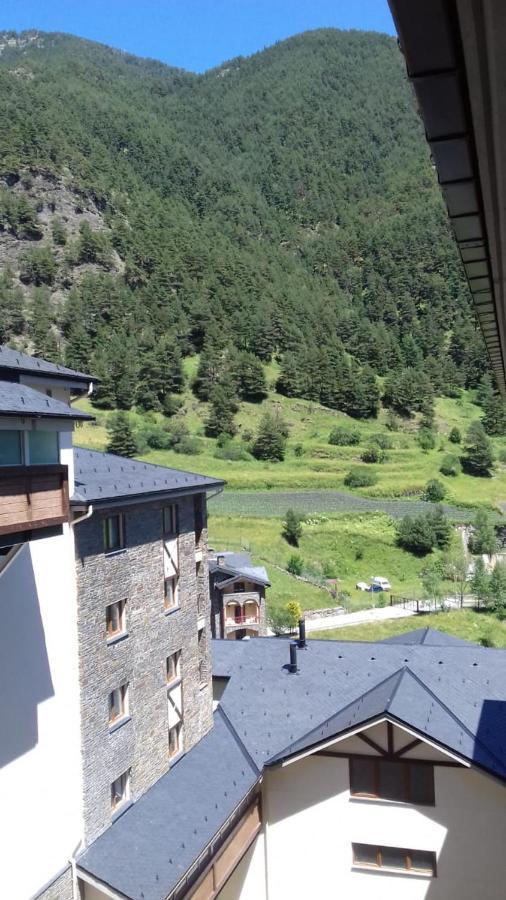 Comfortable Studio With Mountain View In Arinsal 40 M² + Ski Storage Esterno foto
