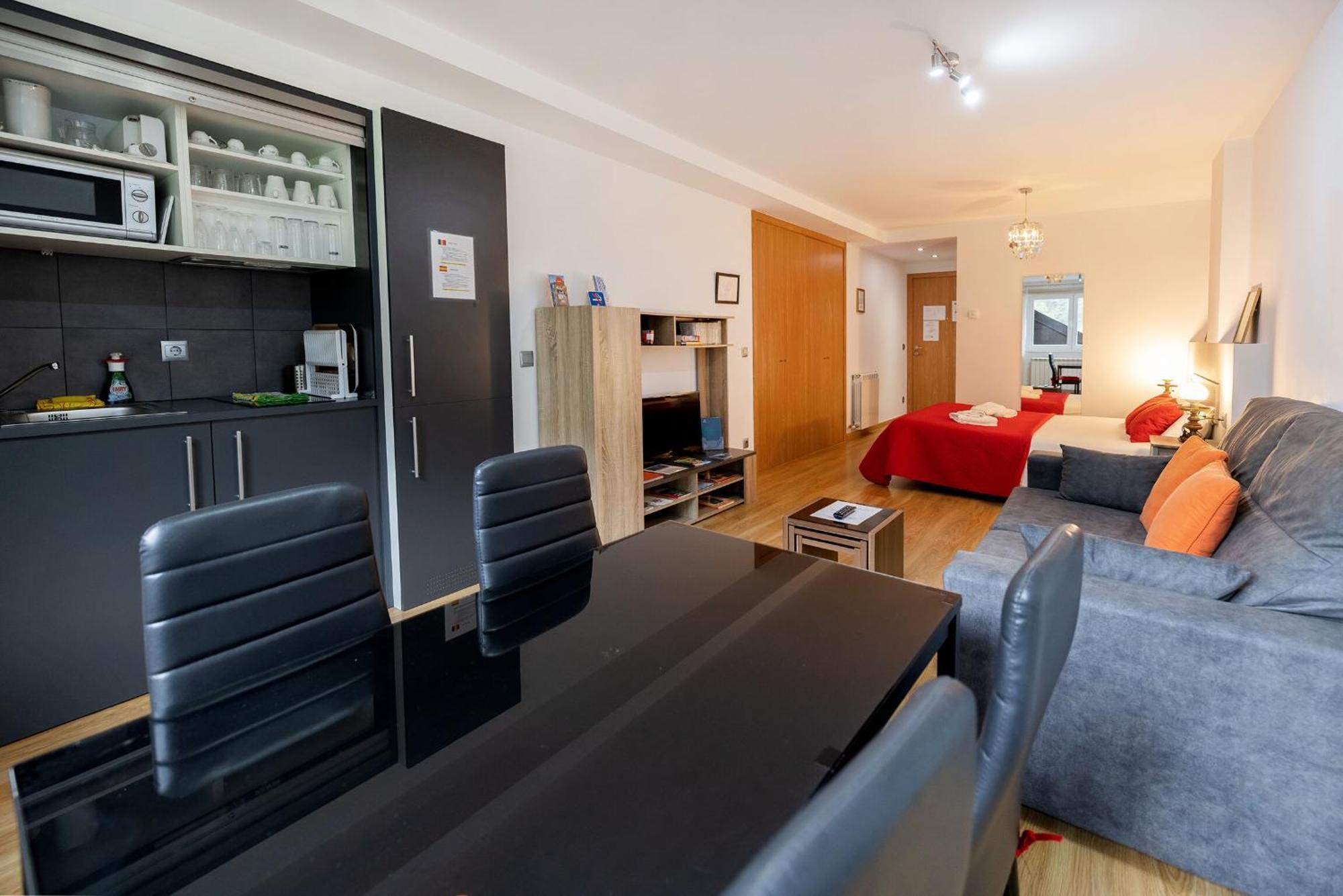 Comfortable Studio With Mountain View In Arinsal 40 M² + Ski Storage Esterno foto